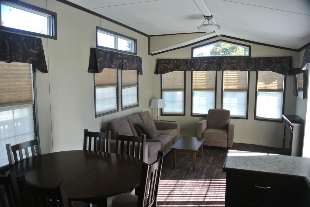 Sherkston Shores Beach Resort Port Colborne Esterno foto